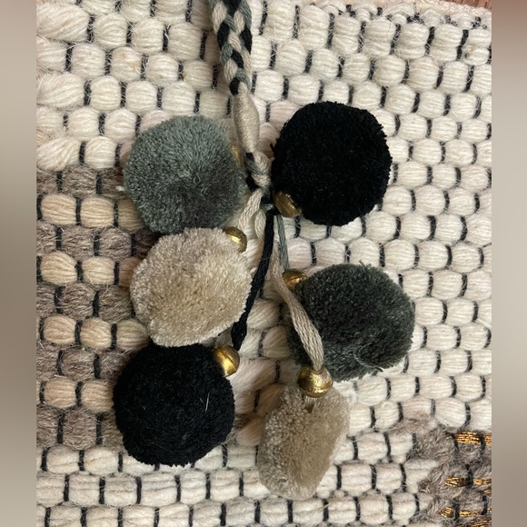 Lovestitch Woven Bag NWT - Picture 7 of 14